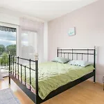 Apartamento With Parking Space - 22293 Split