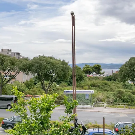 Lägenhet With Parking Space - 22293